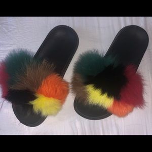 🎄New Women’s fur slippers 🎄